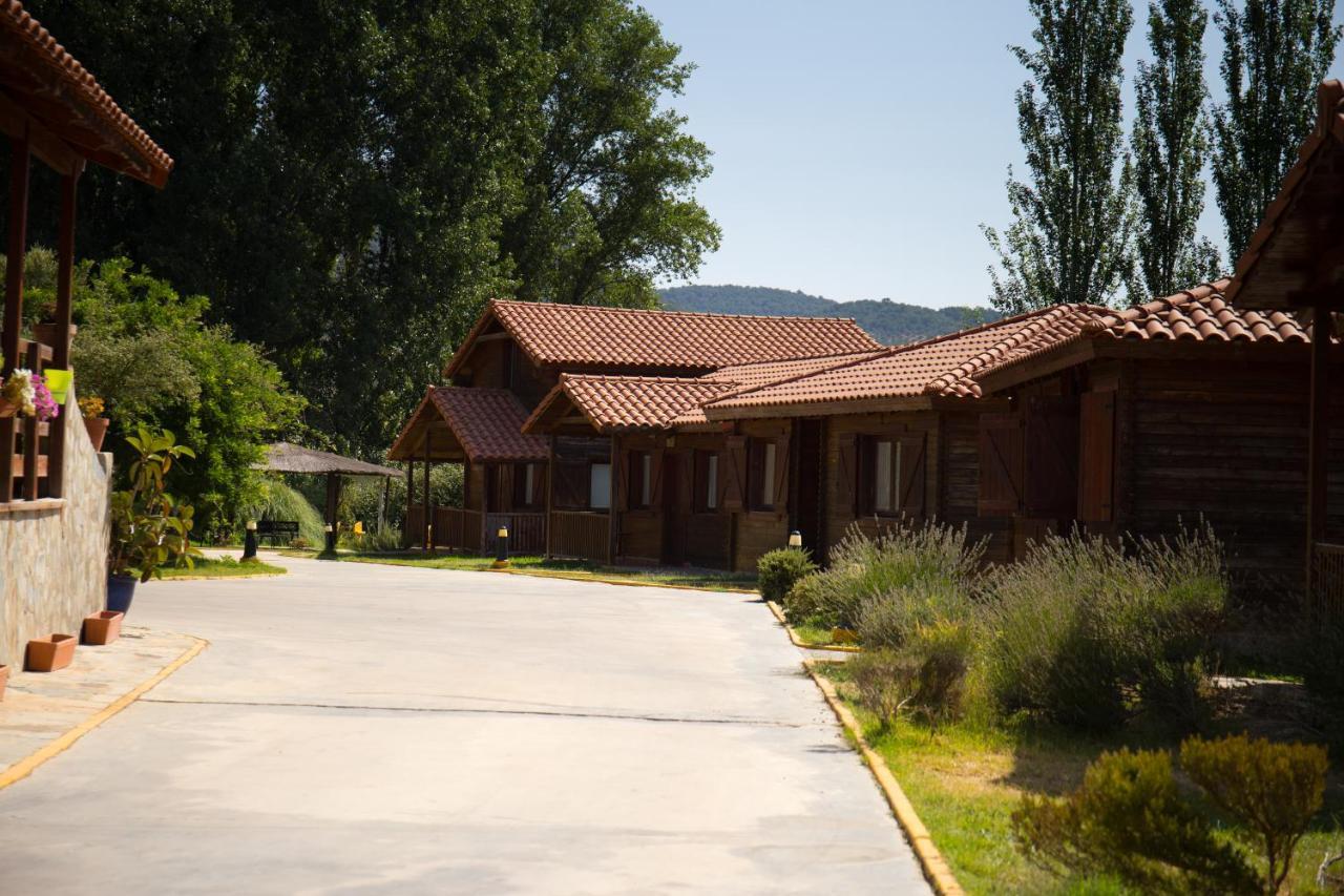 El Venero De Mostoles Constantina Exterior foto